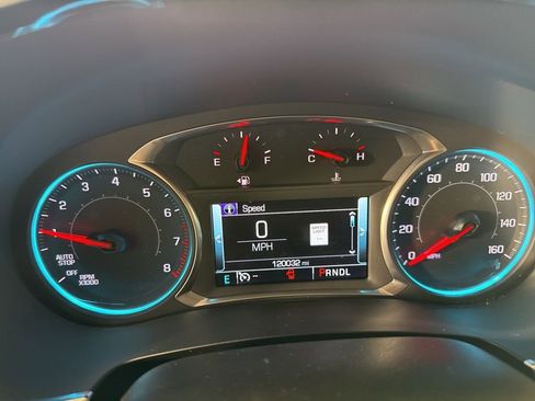 Used 2018 Chevrolet Traverse LT AWD/4WD image 18