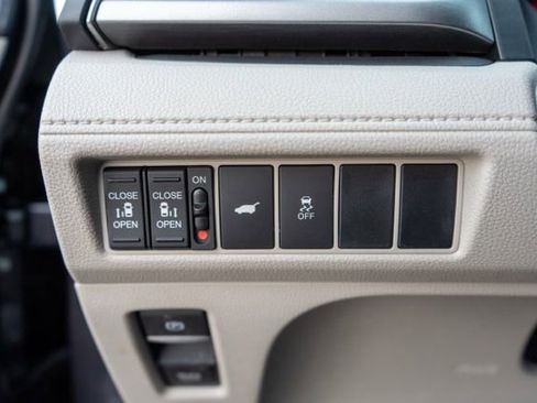 New 2026 Honda Odyssey EX-L image 21