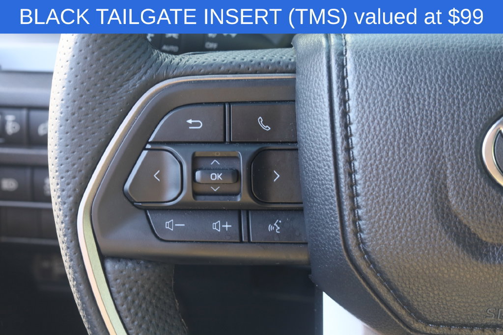 Used 2025 Toyota Tacoma TRD Sport AWD/4WD image 8