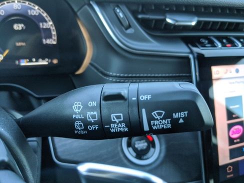 New 2025 Jeep Grand Cherokee L Limited w/ Black Appearance Package image 58