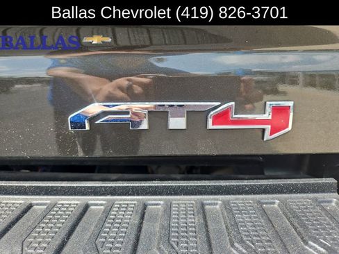 Certified 2022 GMC Sierra 2500 AT4 AWD/4WD image 32