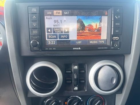 Used 2008 Jeep Wrangler Unlimited Sahara w/ Dual Top Group image 32