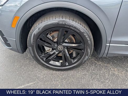 Certified 2023 Volkswagen Tiguan SE R-Line AWD/4WD image 10