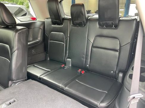 Certified 2024 Nissan Pathfinder SL AWD/4WD image 8