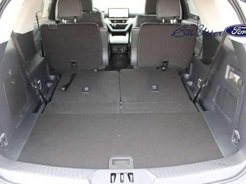 New 2026 Ford Explorer Active w/ Active Comfort Package image 6