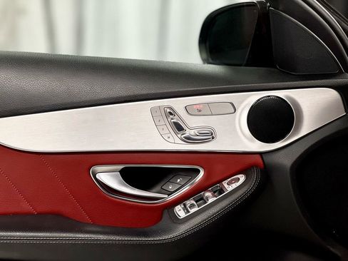 Used 2019 Mercedes-Benz C 300 4MATIC Sedan image 39