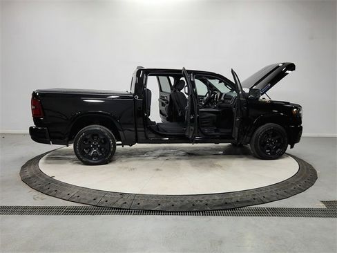 Used 2025 RAM 1500 Big Horn image 16
