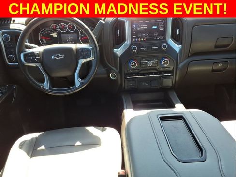 Used 2020 Chevrolet Silverado 1500 LT Trail Boss image 14
