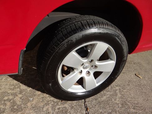 Used 2012 RAM 1500 Express image 21