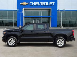 New 2026 Chevrolet Silverado 1500 Custom RWD video 3