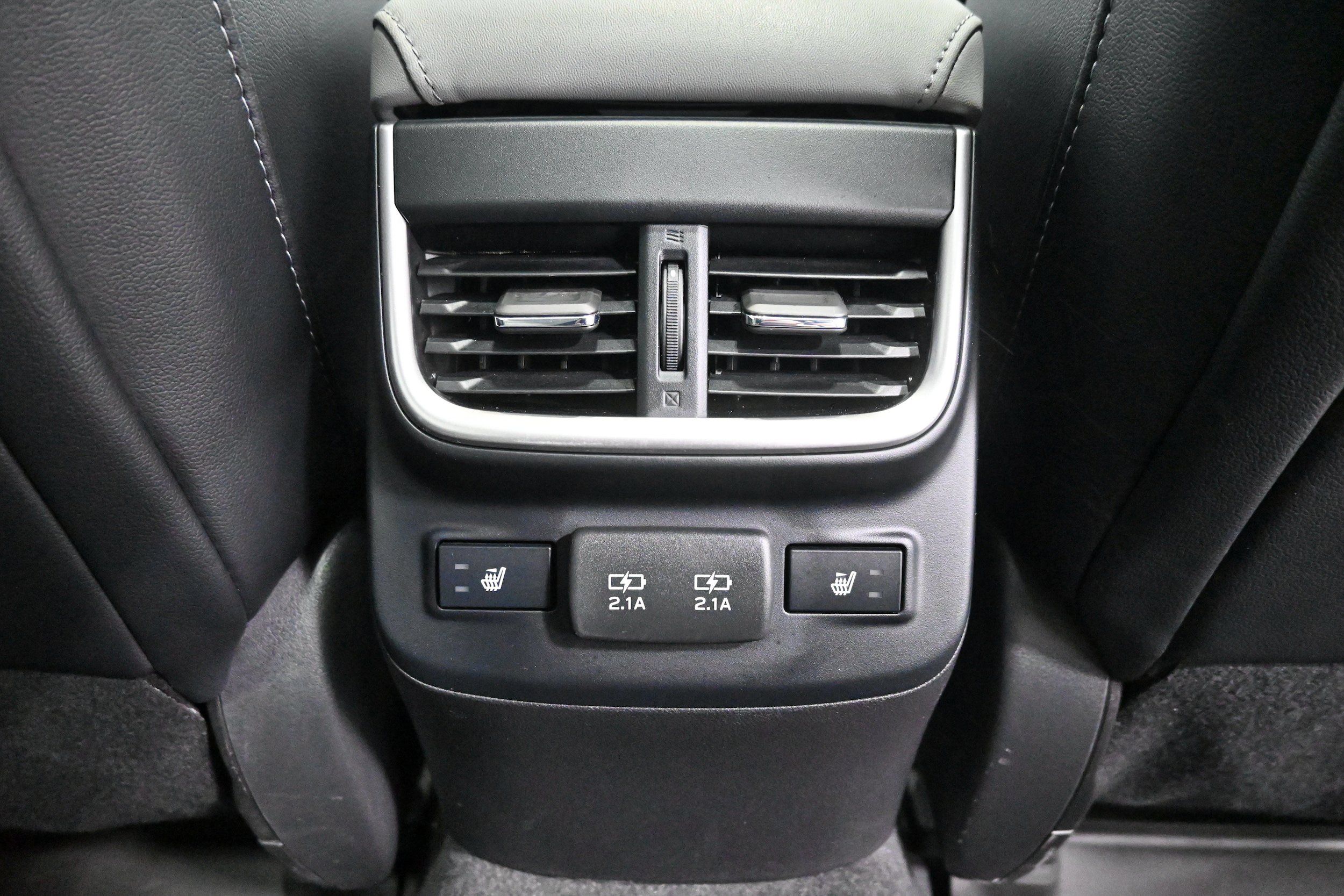 Used 2021 Subaru Outback Limited XT AWD/4WD image 32