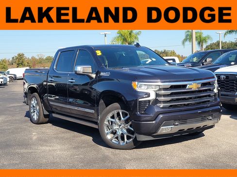 Used 2023 Chevrolet Silverado 1500 High Country w/ Technology Package image 1