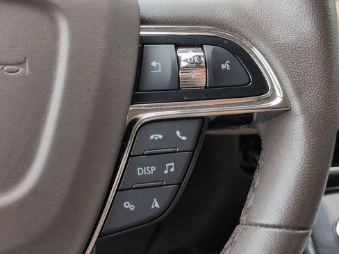 Used 2023 Lincoln Nautilus FWD w/ Premium Package image 26