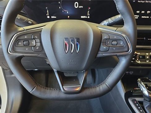 Used 2025 Buick Envista Sport Touring w/ Convenience I Package image 22