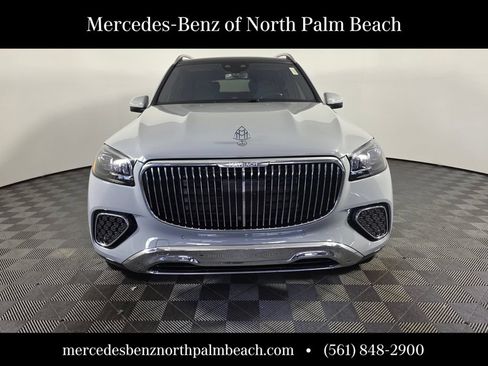 Certified 2025 Mercedes-Benz Maybach GLS 600 4MATIC image 2