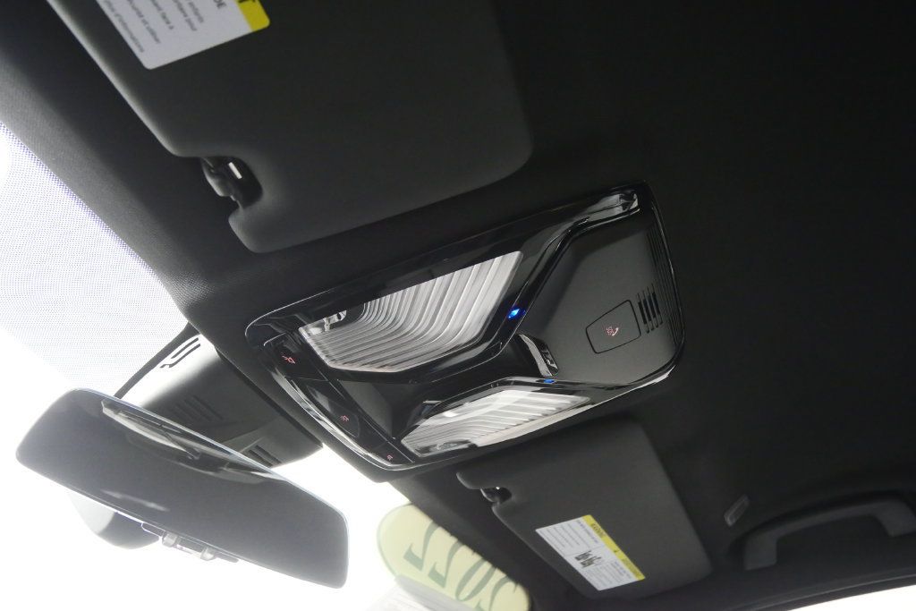 Used 2022 BMW M3 RWD image 34