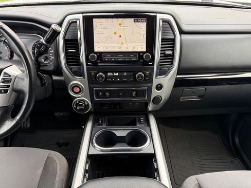 Used 2021 Nissan Titan SV w/ SV Convenience Package image 20