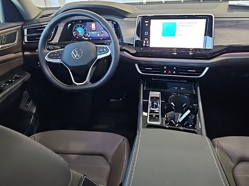 New 2026 Volkswagen Atlas SEL image 29