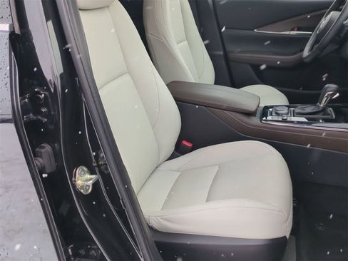 Used 2025 MAZDA CX-30 2.5 Turbo w/ Premium Package image 22