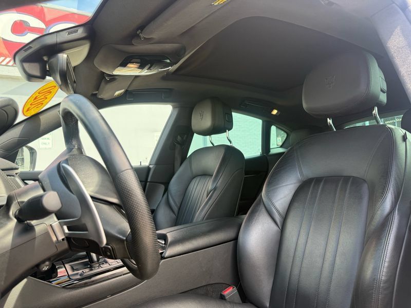 Used 2020 Maserati Levante S AWD/4WD image 16