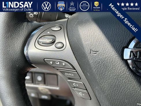 Used 2021 Nissan Murano SL w/ SL Moonroof Package image 21