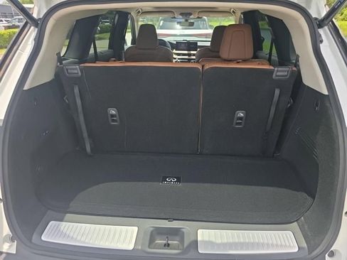 Certified 2023 INFINITI QX60 Sensory w/ Cargo Package AWD/4WD image 16