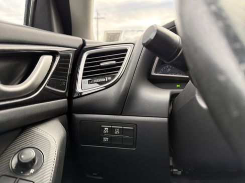 Used 2015 MAZDA MAZDA3 i Grand Touring image 22