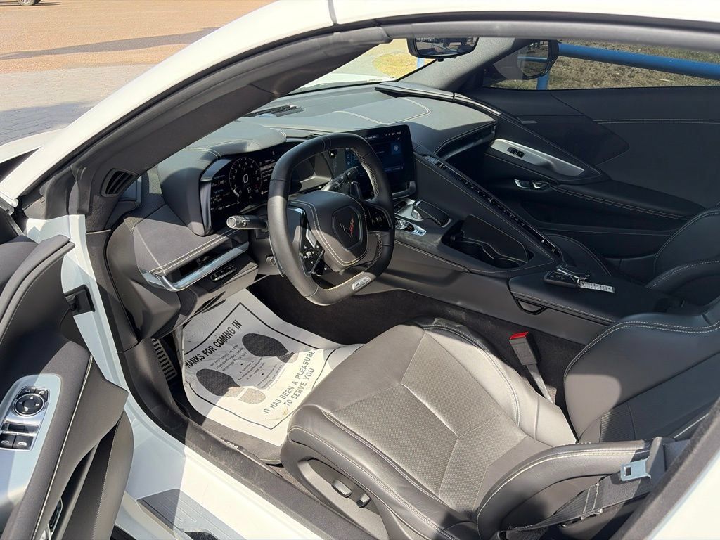 Used 2025 Chevrolet Corvette Z06 w/ Battery Protection Package RWD image 8