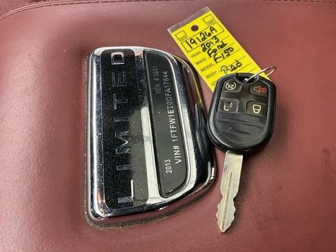 Used 2013 Ford F150 Limited image 24