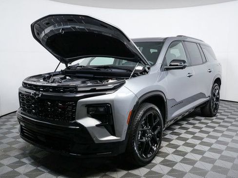 New 2026 Chevrolet Traverse RS w/ LPO, Floor Liner Package image 31