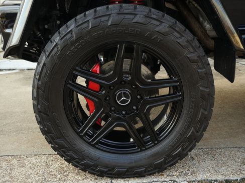 Used 2018 Mercedes-Benz G 550 Squared image 34