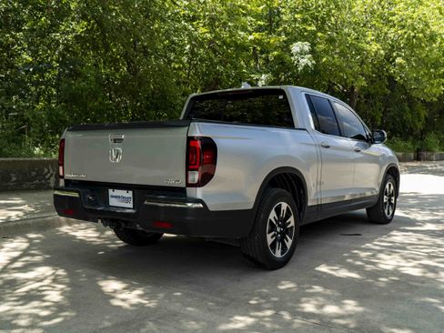 Used 2020 Honda Ridgeline RTL image 9