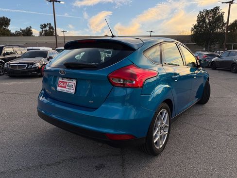 Used 2015 Ford Focus SE w/ Equipment Group 201A image 3