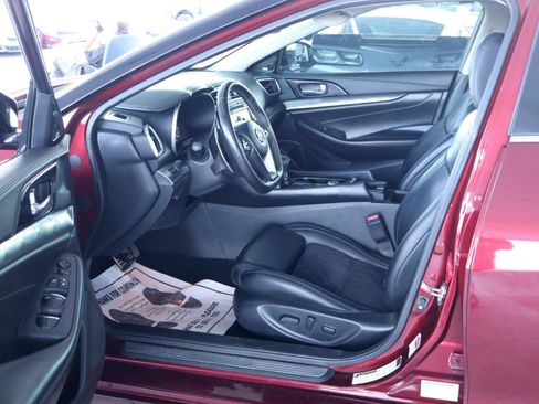 Used 2017 Nissan Maxima SR w/ Midnight Edition FWD image 14