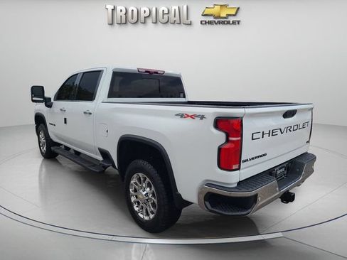 New 2026 Chevrolet Silverado 2500 LTZ w/ LTZ Convenience Package AWD/4WD image 3
