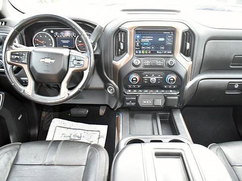 Used 2021 Chevrolet Silverado 2500 High Country w/ Z71 Off-Road Package image 22