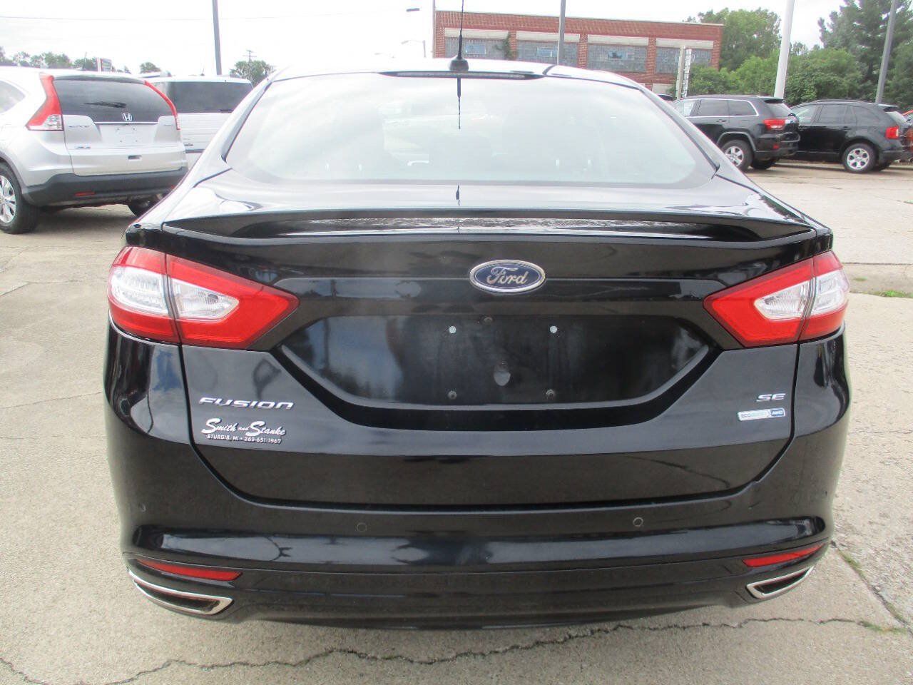 Used 2016 Ford Fusion SE AWD/4WD image 5