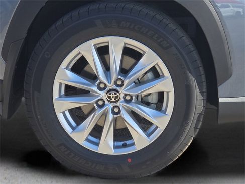 New 2026 Toyota Corolla Cross LE image 10