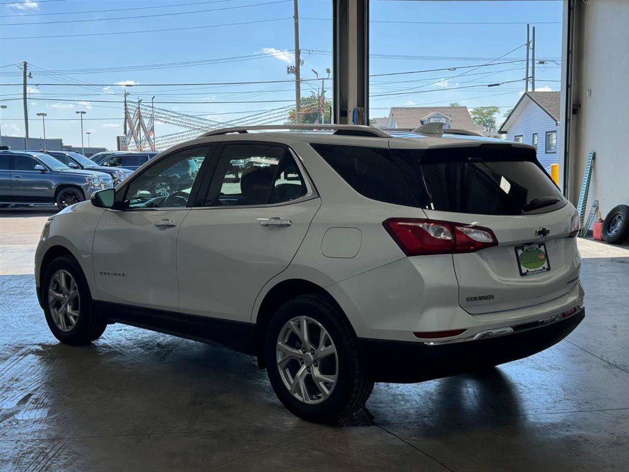 Used 2021 Chevrolet Equinox Premier AWD/4WD image 31