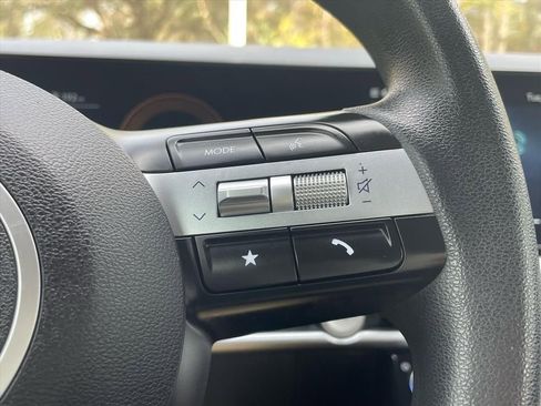 Used 2025 Hyundai Tucson SEL image 9