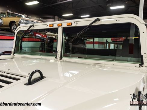 Used 1995 HUMMER H1 4-Door Hard Top image 35