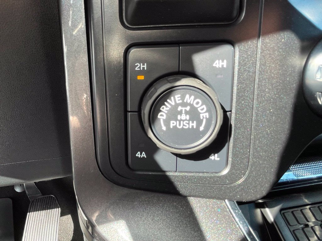 Used 2023 Ford F150 Lariat w/ Equipment Group 502A High AWD/4WD image 20