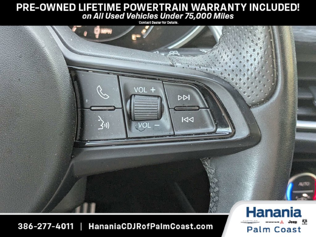 Used 2023 Alfa Romeo Stelvio Sprint AWD/4WD image 28