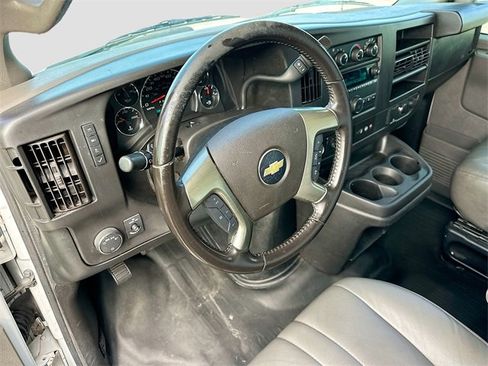 Used 2019 Chevrolet Express 3500 Extended w/ Power Convenience Package image 9