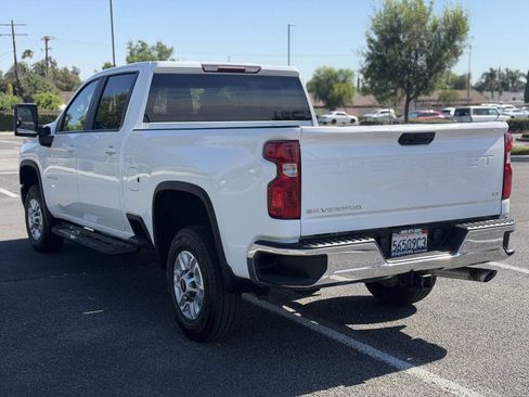 Used 2021 Chevrolet Silverado 2500 LT w/ Convenience Package RWD image 5