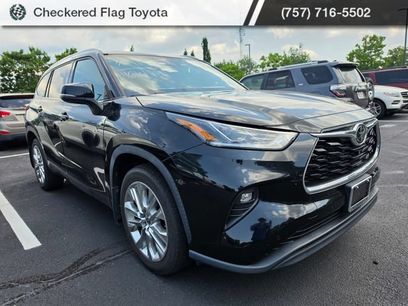 Used 2021 Toyota Highlander Limited