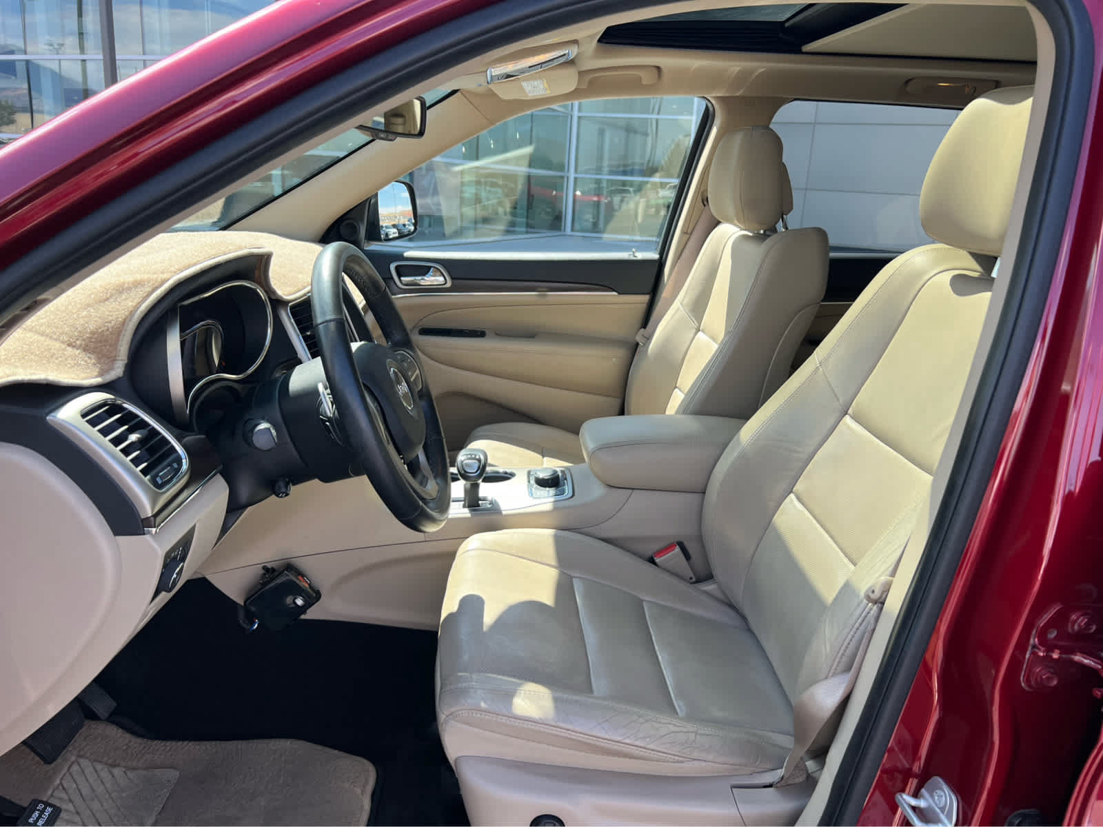 Used 2015 Jeep Grand Cherokee Limited AWD/4WD image 31