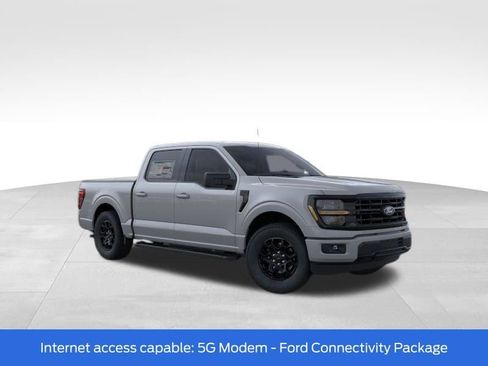 New 2026 Ford F150 XLT w/ XLT Black Appearance Package RWD image 9