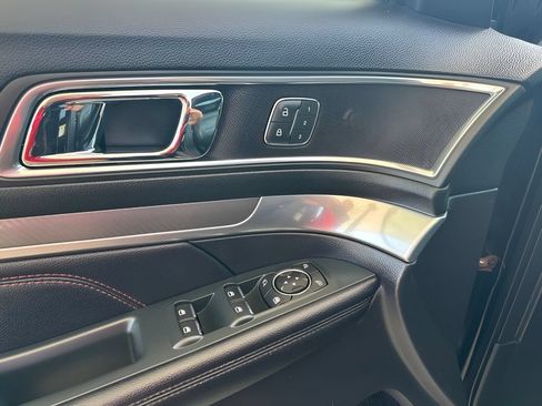 Used 2019 Ford Explorer Sport AWD/4WD image 11