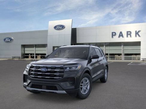 New 2026 Ford Explorer Active image 2
